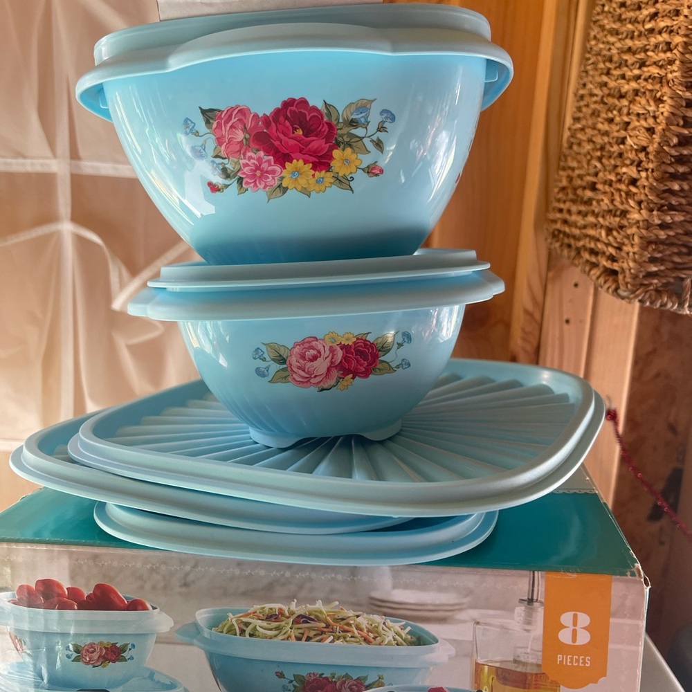 The Pioneer Woman Sweet Rose Blue Floral Food Storage Set - Picture 4 of 10